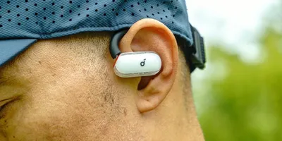 Ankerの「Soundcore V40i」、オープンイヤー型のネガティブイメージを見事に覆してくれ...