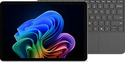 12インチで軽快な「Surface Pro 12」。キーボードもペンもセットでお買い得