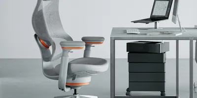 コクヨ、“まとう”新感覚のオフィスチェア「ingCloud」 