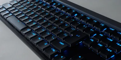 使用感抜群　見た目が普通過ぎるロジクールGのゲーミングキーボードがオンオフ使いやすくなって登場