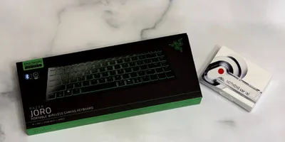 「私がブラックフライデーセールで買ったのは、Nothingの廉価ANCイヤホンとRazerのキーボー...