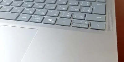 Snapdragon X搭載ノートPC、性能お得感すばらしすぎかも…注意点はあります