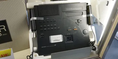 シャープの編集ファミコン 「ファミコンタイトラー」中古品が128,000円