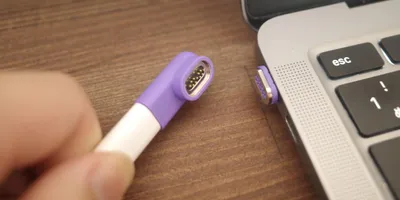 ケーブルの抜き差し、やめられます。1秒で充電できる「マグネット化」が想像以上の快感