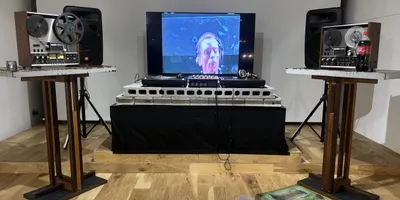 “ブラックホール先輩”ジェフ・ミルズ、ふたたび日本へ