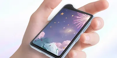 手のひらサイズの超小型端末「Qin K25」はキッズフォンを超えたAIスマホだ！