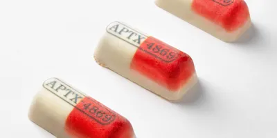 「名探偵コナン」APTX-4869がチョコに!? 怪盗キッドや新一＆蘭はハートのスイーツで♪ オリジ...