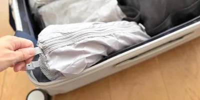 無印良品「たためる仕分けケース」の新作が、スーツケースのすき間をキレイに埋めてくれた