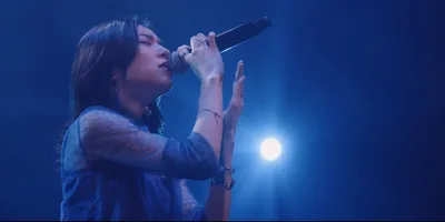 milet『葬送のフリーレン』第1期ライブ映像を特別公開！2期連続ED起用を記念して